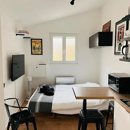 La Petite Grange - 5 Mn Gare Sncf - Wifi & Netflix Appartement Niort Buitenkant foto